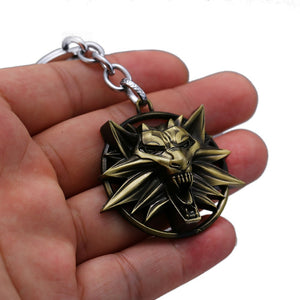 The Witcher 3 Keychain Wild Hunt Wolf Shape Key Ring Holder Metal Fashion Car Bag Chaveiro Key Chain Pendant Game Jewelry