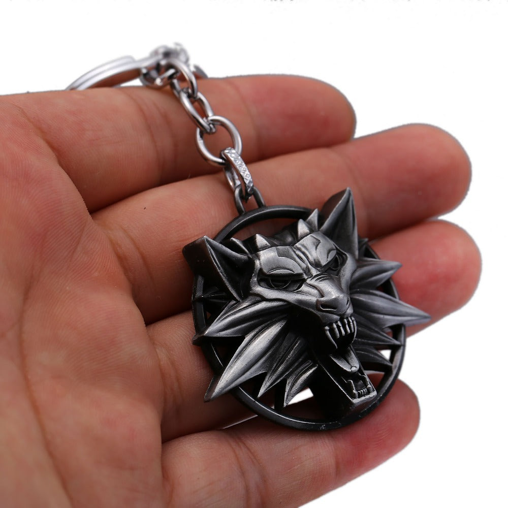 The Witcher 3 Keychain Wild Hunt Wolf Shape Key Ring Holder Metal Fashion Car Bag Chaveiro Key Chain Pendant Game Jewelry