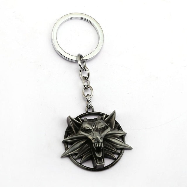 The Witcher 3 Keychain Wild Hunt Wolf Shape Key Ring Holder Metal Fashion Car Bag Chaveiro Key Chain Pendant Game Jewelry